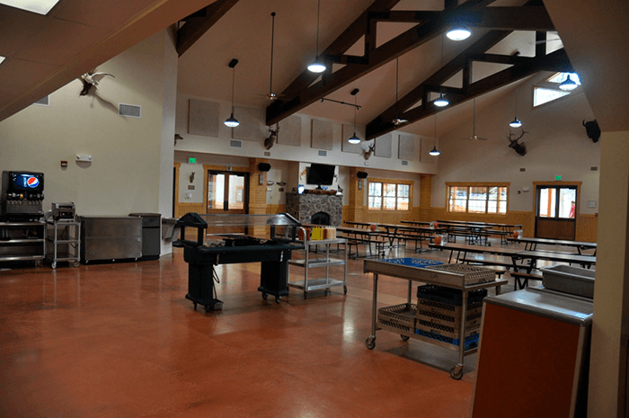 CSB_Dining_Hall_Meal_Service